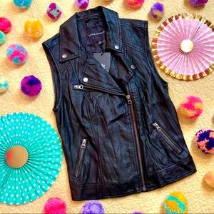 Rock & Republic Black Leather Moto Vest XS BNWT